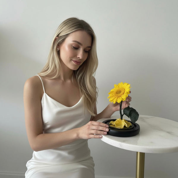 Mini Luxe Sunflower Dome in Lumiere Du Soleil