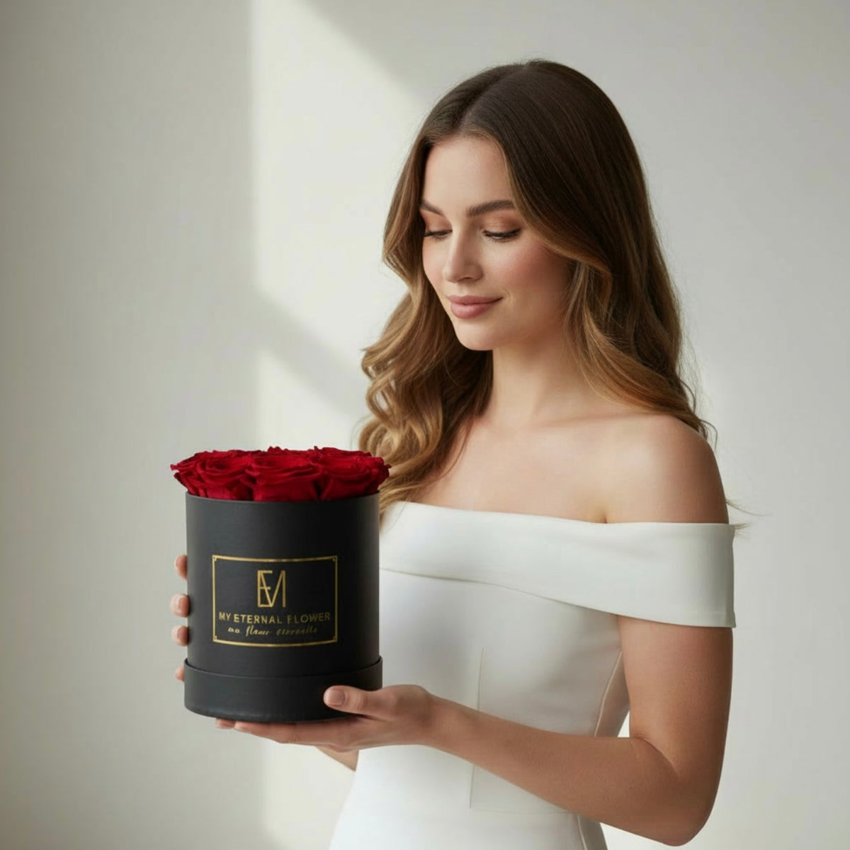 Petite Round - 9 Eternal Roses