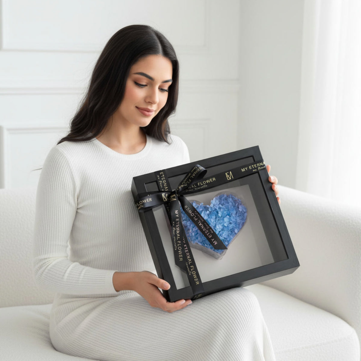 Floating Heart Blue Hydrangea Acrylic Box